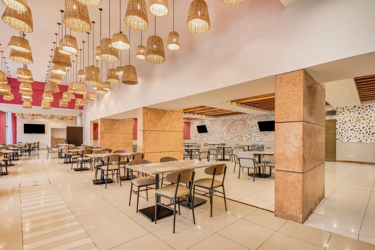 Fiesta Inn Villahermosa Cencali Εξωτερικό φωτογραφία